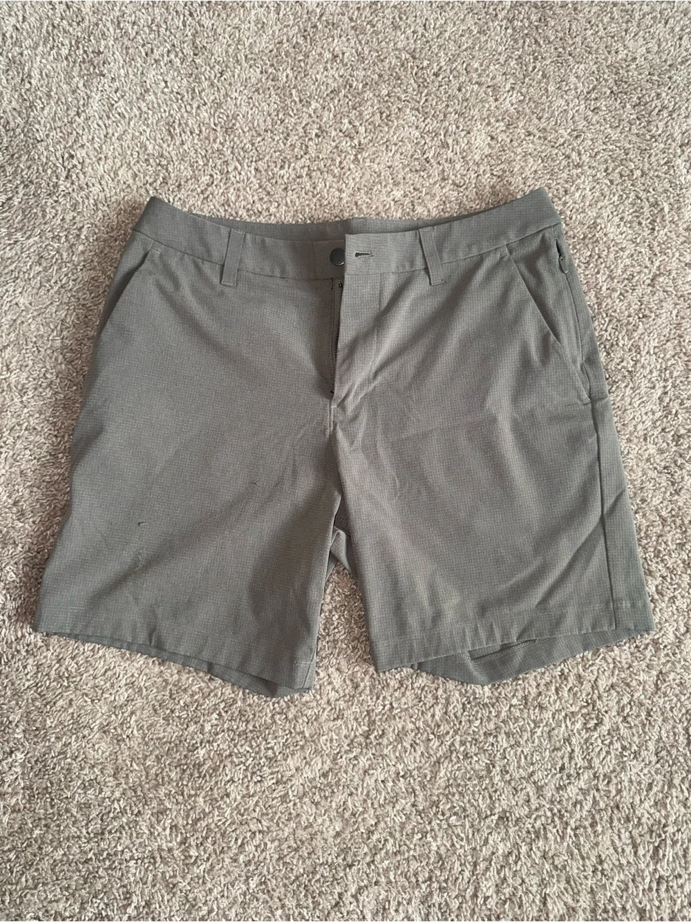 Lululemon ABC classic fit short 7” WovenAir in rover grey